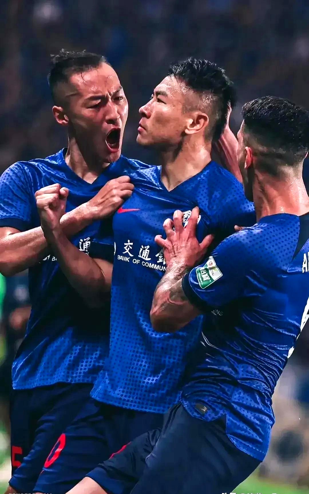 九游网页客户端-里程碑夜!上海申花外线爆发,德国杯赛前刷纪录,震撼外界,年轻球员得到机会(申花转会曼联)