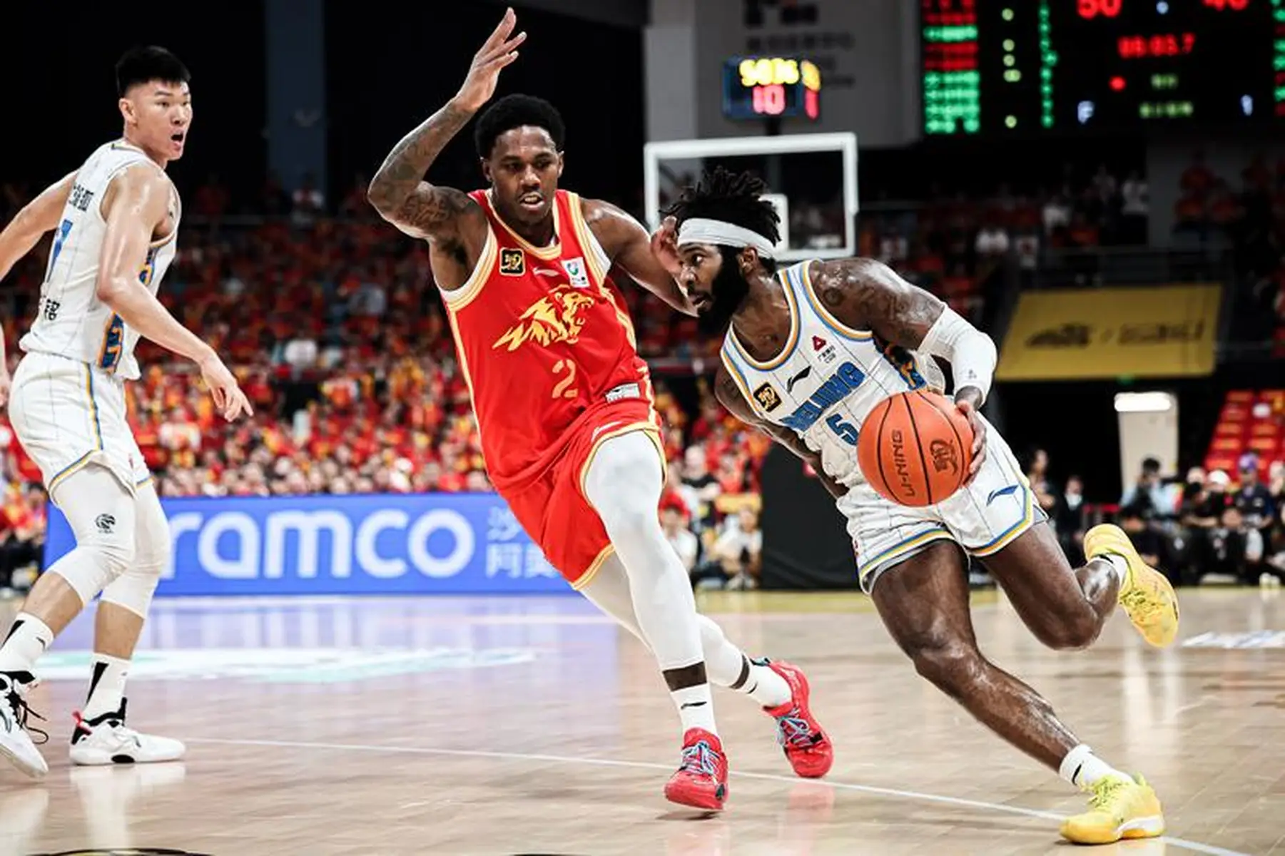 九游网页平台-今晨体能课后,费城76人豪取连胜备战社区盾,赛场秩序良好,控场能力受关注的简单介绍